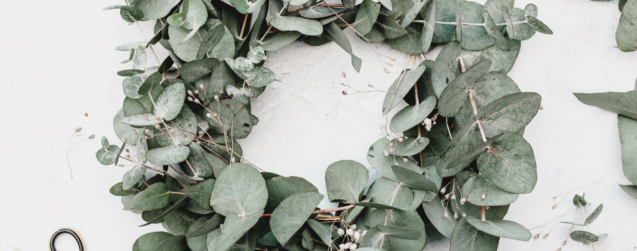 pale green christmas wreath